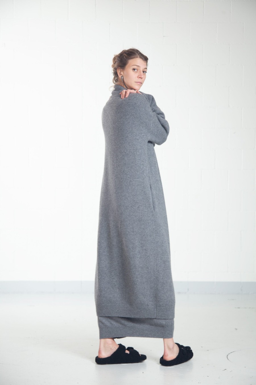 ByAdushka Melange Grey Cashmere Cardigan Hot