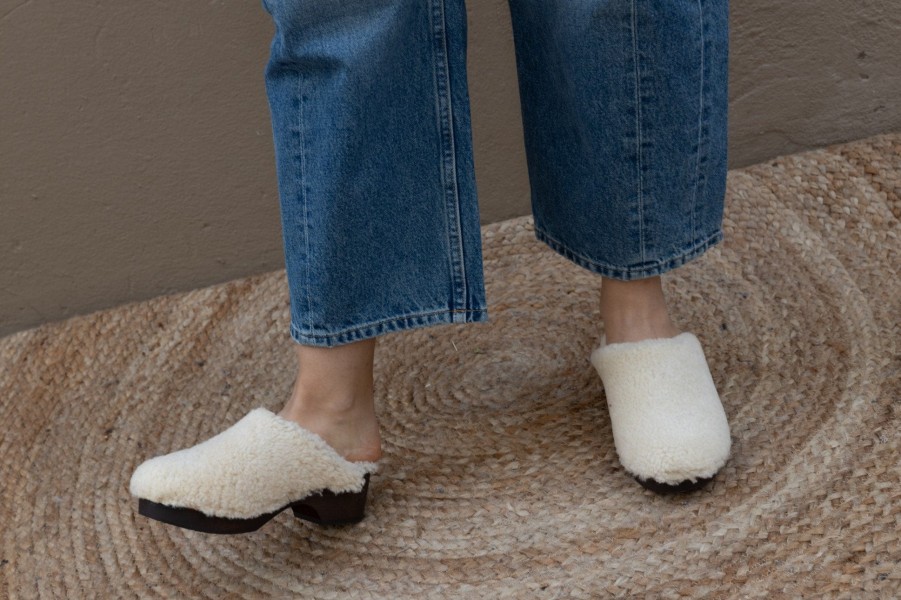 Antidoti Monty Natural Clogs - Antidoti Wholesale